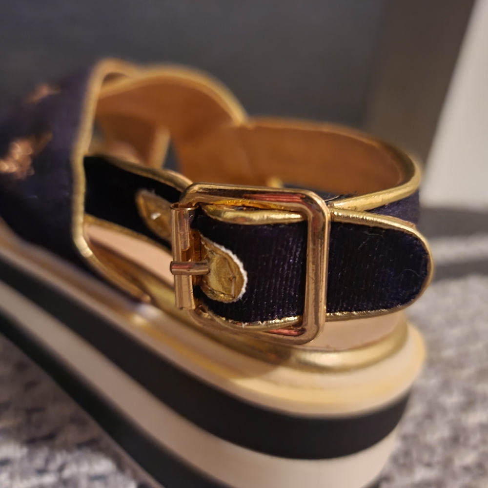 Platform sandals - Picture 6 of 8